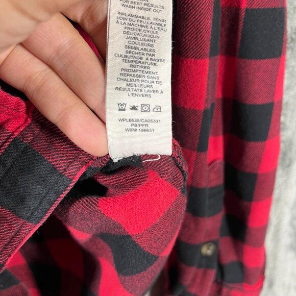 Woolrich Flannel Plaid Button Shirt Mens Size Medium Red Black Cotton Pocket - Picture 10 of 10